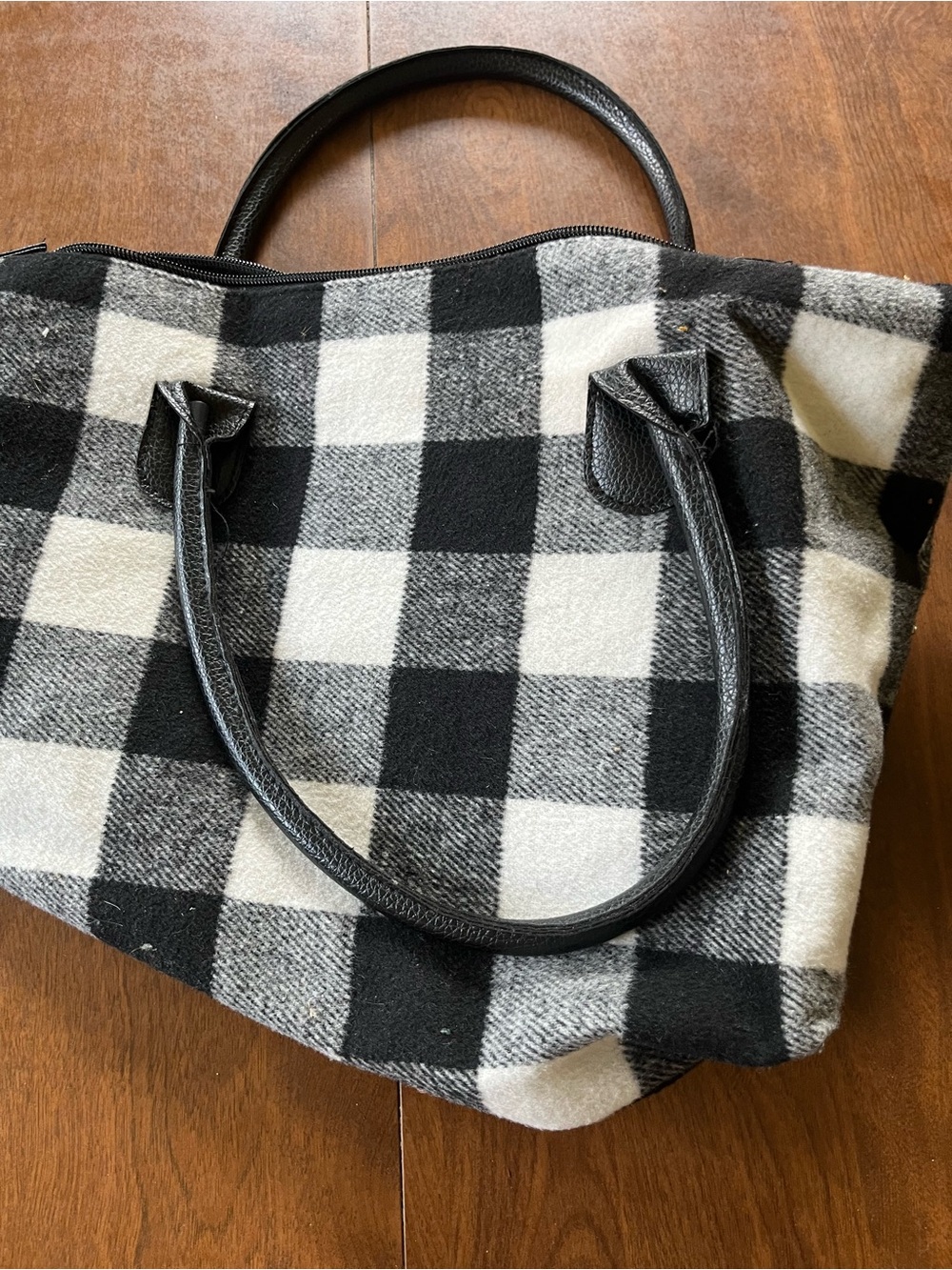 Black & White Buffalo Check Tote and purse with Leather Handles